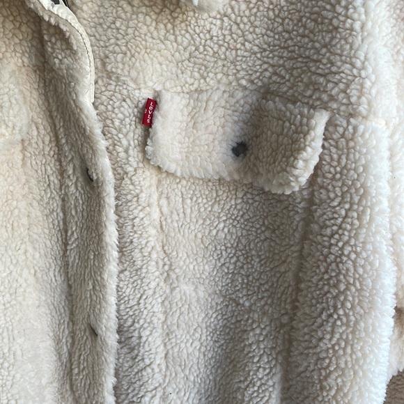 Levi’s Sherpa fur button up coat size XL🧁🧁🧁 - Picture 3 of 5